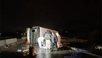 Este es el estado de la carretera Miguel Alemán en Apodaca tras la fatal volcadura que dejó 8 muertos