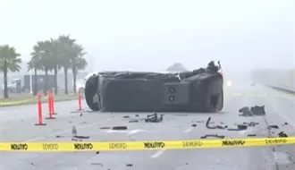 Choque y posterior volcadura causan caos en zona industrial de Pesquería
