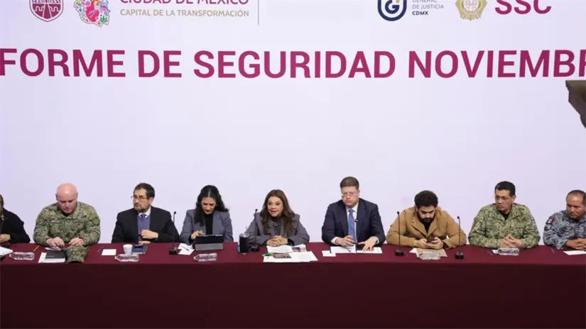 imagen recuadro Jefa de Gobierno Clara Brugada y gabinete informando sobre la baja de delitos. Foto: Gobierno CDMX