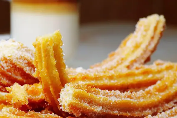 Los churros legendarios de Tampico: historia y variedad en el Elite Los churros legendarios de Tampico: historia y variedad en el Elite