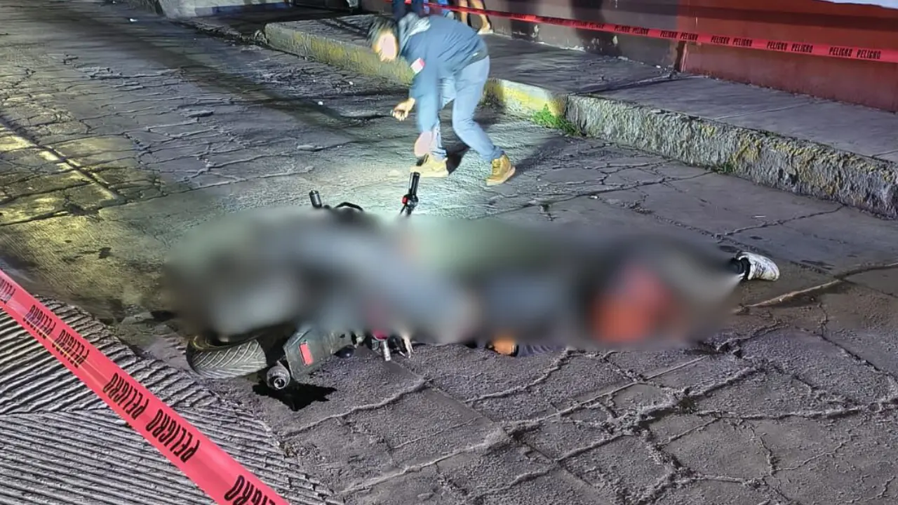 Víctimas que fueron ejecutadas la madrugada de este lunes en la Colonia Hank González de Ecatepec. Foto: Especial