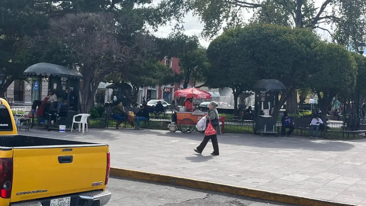 Las campañas de donativos y de prevención para esta temporada invernal son de gran ayuda para personas de bajos recursos. | Foto: Jesús Carrillo