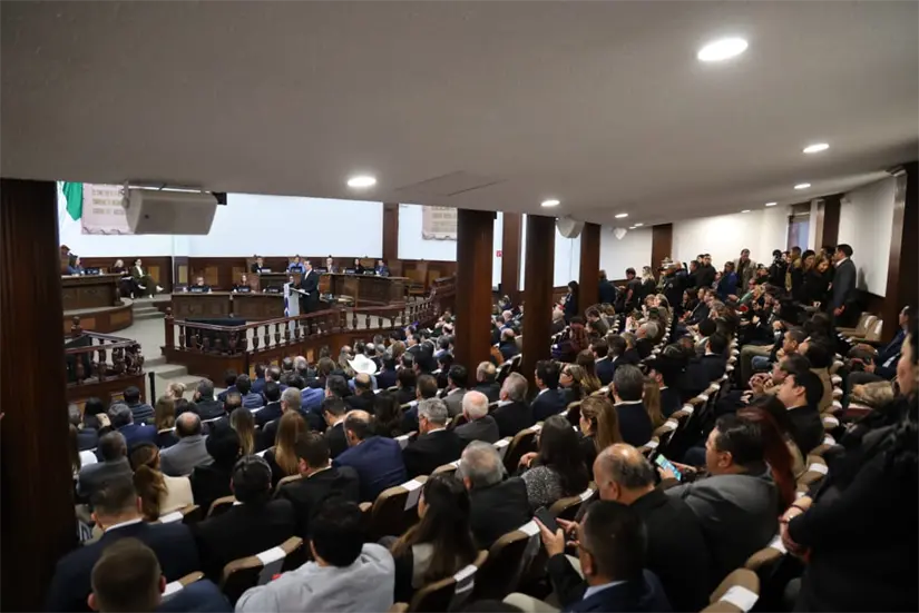 imagen recuadro Congreso de Coahuila abarrotado por el Primer Informe de resultados del Fiscal General de Coahuila / Foto: Abdiel Carrillo