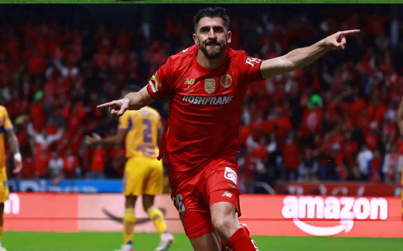 Toluca FC celebra el título de la Liga MX 2025 con desfile el día de hoy. Foto: FB/ Diablos Rojos TN (Canva)