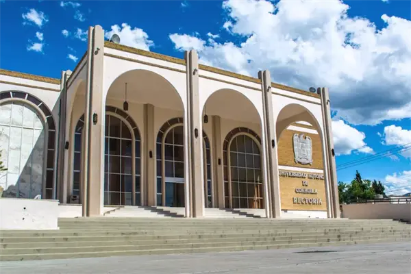 Tribunal Universitario impone sanciones severas tras más de 100 denuncias Tribunal Universitario impone sanciones severas tras más de 100 denuncias