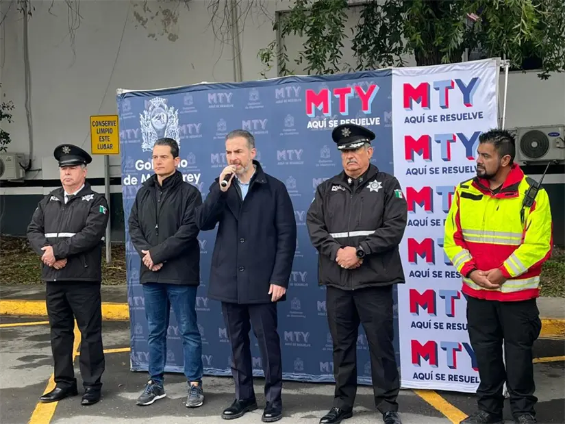 imagen recuadro Con la llegada de la Navidad, Adrián de la Garza destaca la necesidad de aumentar la vigilancia para prevenir robos en Monterrey. Foto: Municipio de Monterrey
