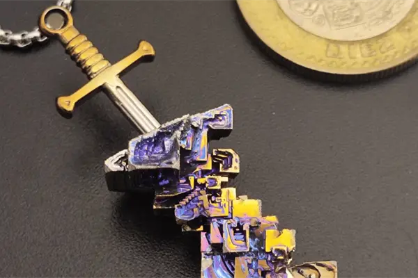 ¿Una espada de bismuto? Encuentra aquí los regalos más originales para Navidad en Monterrey ¿Una espada de bismuto? Encuentra aquí los regalos más originales para Navidad en Monterrey