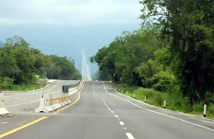 Carretera Nuevo Laredo SCT