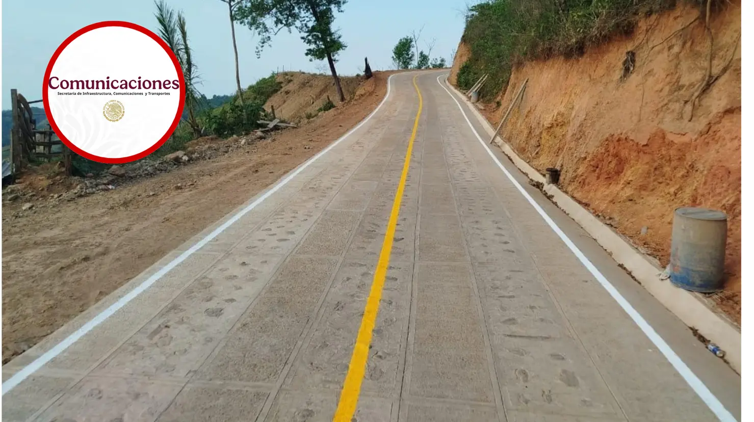 Se tiene un avance considerable en la construcción de los Caminos Artesanales que promueve la SICT. Foto: Cortesía.