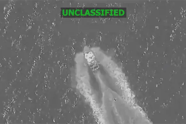 EU ejecuta tres nuevos ataques en el Pacífico contra embarcaciones; hay 8 muertos EU ejecuta tres nuevos ataques en el Pacífico contra embarcaciones; hay 8 muertos