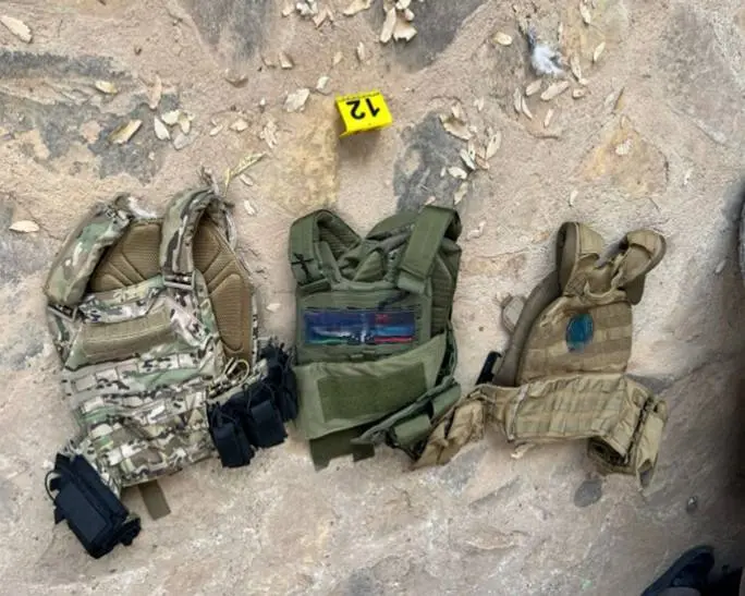 imagen recuadro Equipo táctico encontrado en predio de Arandas. Foto: X (@FGR_Jal)