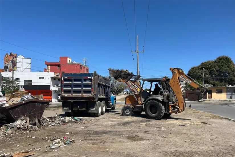 imagen recuadro El cobro del servicio se aplica de manera proporcional, tomando en cuenta el volumen de residuos que genera cada negocio. Foto: Axel Hassel