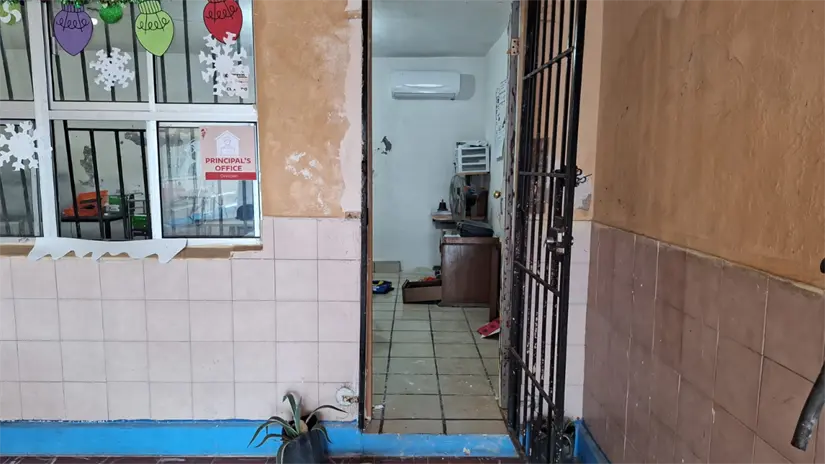 Los delincuentes sustrajeron equipo con valor económico de más de 55 mil pesos | Foto: FB Juan Díaz