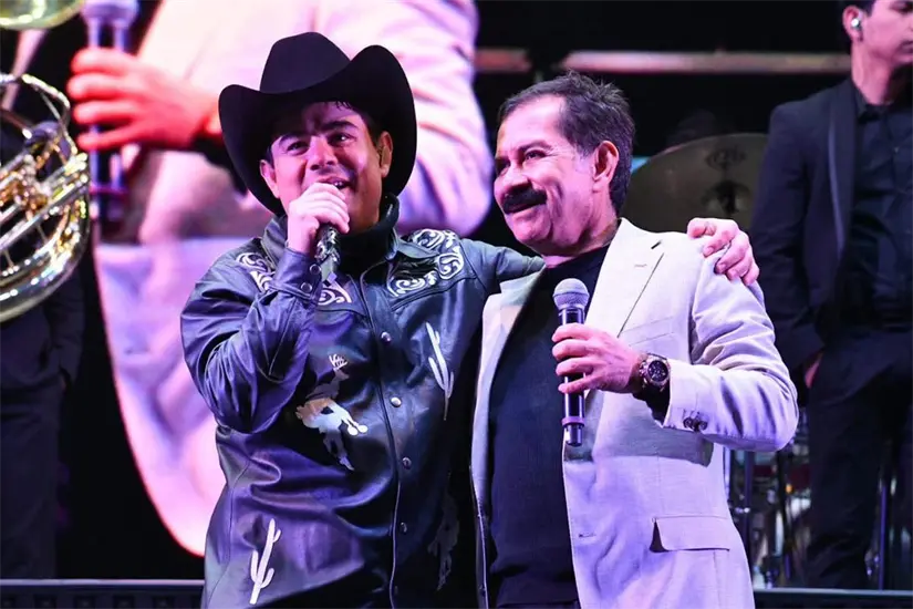 Alfredo Olivas Facebook Alfredo Olivas