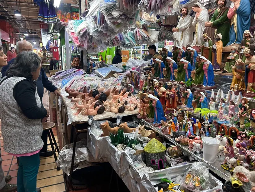 imagen recuadro En Monterrey, el rescatado Niño Dios será restaurado por una pareja, reflejando la importancia y esperanza de la Navidad. Foto: Rosy Sandoval