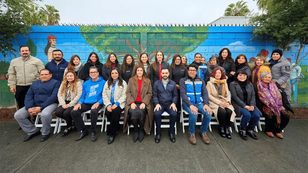 Viakable inaugura mural en San Nicol&aacute;s como s&iacute;mbolo de cercan&iacute;a con sus comunidades vecinas
