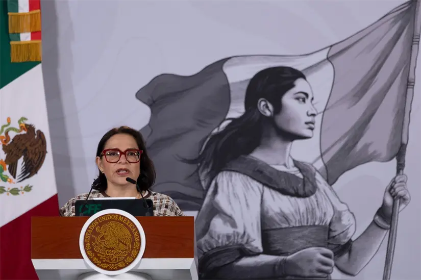 imagen recuadro Emilia Esther Calleja Alor en conferencia de prensa del 17 de diciembre. Foto: Presidencia de la República