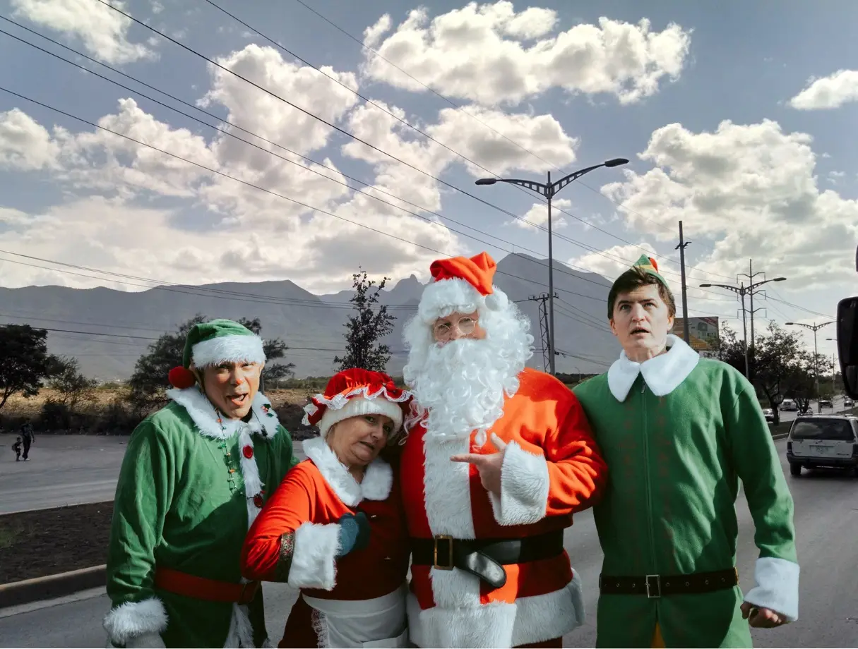 Autoridades estatales y municipales hicieron un llamado a la población para asistir con anticipación y tomar precauciones viales. Foto: Canva.