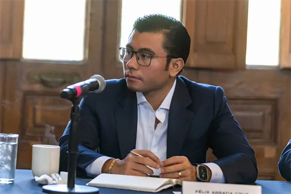 Félix Arratia invita a juarenses a liquidar el predial con descuentos de hasta el 30% Félix Arratia invita a juarenses a liquidar el predial con descuentos de hasta el 30%