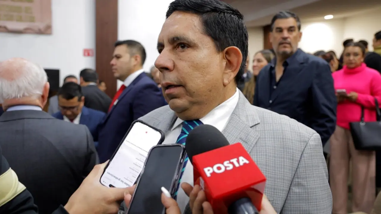 Ante este escenario, la FGR intensificó la vigilancia en puntos estratégicos, especialmente en la Carretera 57, una de las principales rutas de acceso al país./Foto: Marco Juárez