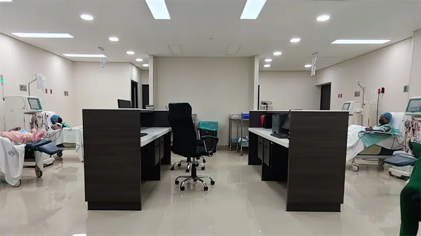 imagen recuadro El IMSS en Baja California Sur brinda atención diaria de hemodiálisis a pacientes con enfermedad renal avanzada como parte de sus terapias sustitutivas de función renal. Foto: IMSS Baja California Sur