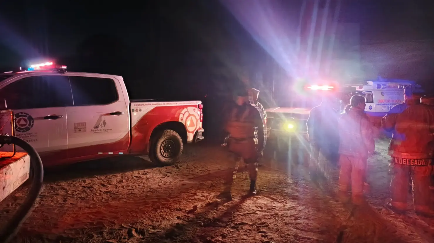 Un adulto mayor perdió la vida tras incendiarse su casa. | Foto: Protección Civil Pueblo Nuevo.