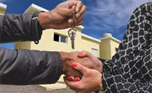 INVI BCS entrega vivienda a familia que lo perdió todo tras las lluvias en Santiago INVI BCS entrega vivienda a familia que lo perdió todo tras las lluvias en Santiago