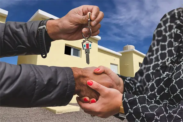 INVI BCS entrega vivienda a familia que lo perdió todo tras las lluvias en Santiago INVI BCS entrega vivienda a familia que lo perdió todo tras las lluvias en Santiago