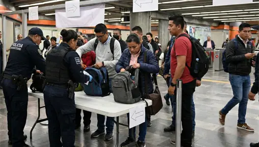 Operativo Cero Pirotecnia arranca en el Metro CDMX durante la temporada decembrina Operativo Cero Pirotecnia arranca en el Metro CDMX durante la temporada decembrina