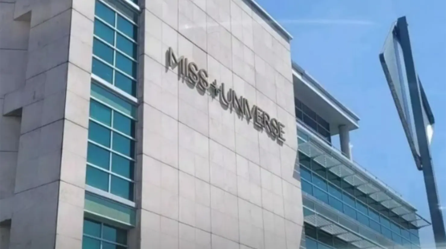 Sede de Miss Universo en CDMX. Foto: @Instagram/kingofqueenmx | Canva