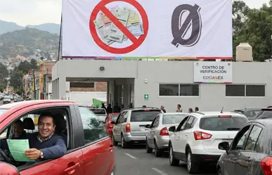 Condonación total de multas de verificación vehicular en Edomex aplica a estos autos