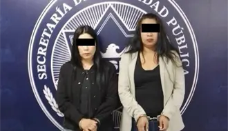 VIDEO | Así detuvieron a dos mujeres por robo en plaza Fashion Drive de San Pedro Garza García