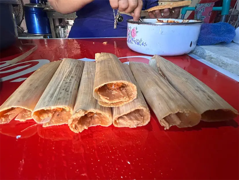 En Monterrey, los tamales de Lupita son un símbolo de herencia familiar que deleitan a sus clientes cada navidad. Foto: Rosy Sandoval