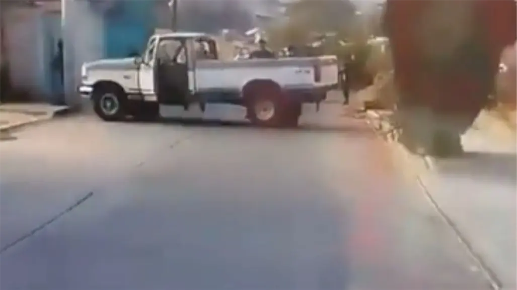 Talamontes se enfrentan a polic&iacute;as de Edomex y dejan varios heridos en Xalatlaco