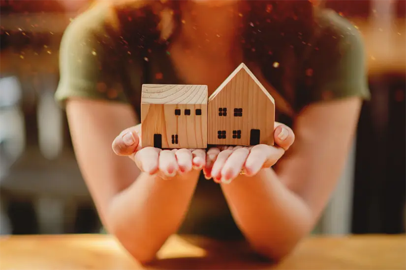 imagen recuadro Con el objetivo de frenar fraudes, el Congreso de Nuevo León ha impulsado reformas para regular las preventas inmobiliarias en la región. Foto: Canva