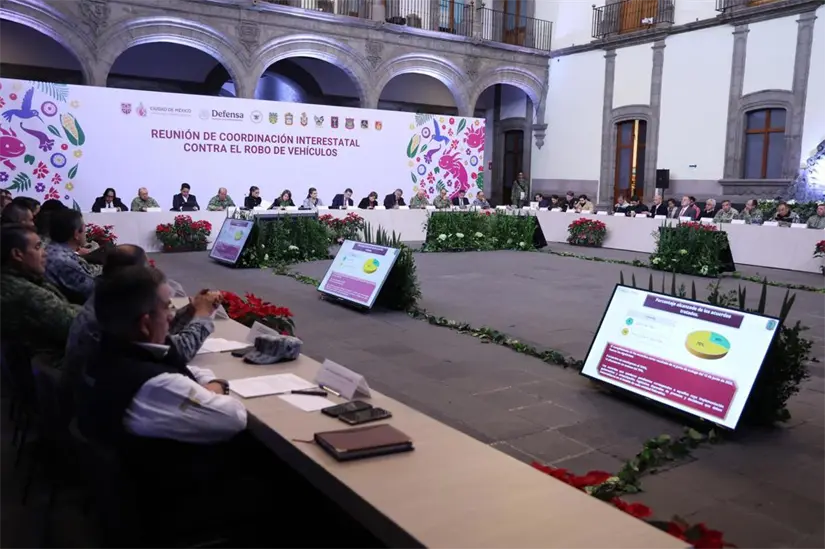 imagen recuadro Apoyo de la Secretaría de Marina, la Sedena y la Guardia Nacional, asegurando una vigilancia constante en temas de seguridad | Gobierno de la CDMX