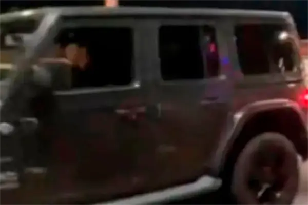 Conductor de Jeep que causó accidente en La Paz enfrenta 4 cargos por lesiones y daños Conductor de Jeep que causó accidente en La Paz enfrenta 4 cargos por lesiones y daños