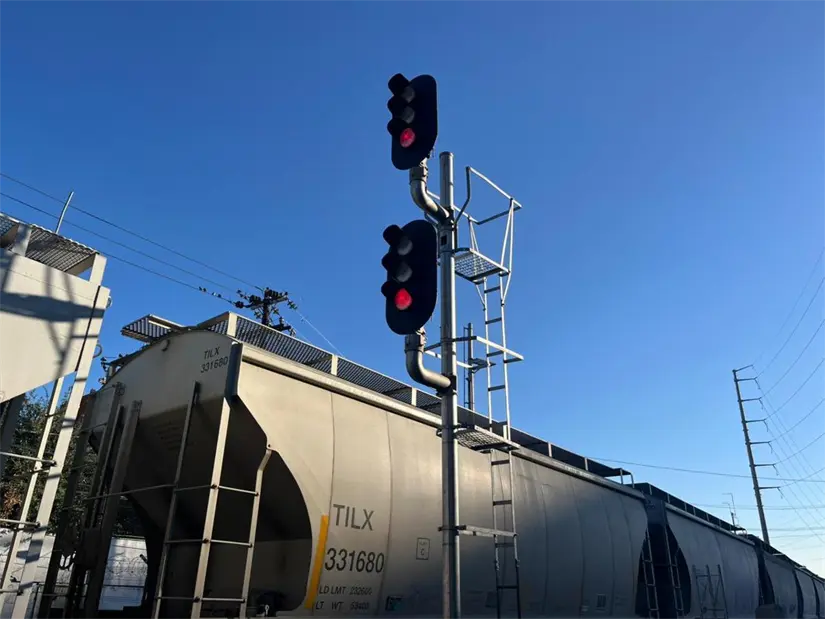 imagen recuadro Automovilistas reportaron demoras de hasta una hora, mientras que rutas de transporte público tuvieron que ser desviadas. Foto: Yarince Torres Gutiérrez.