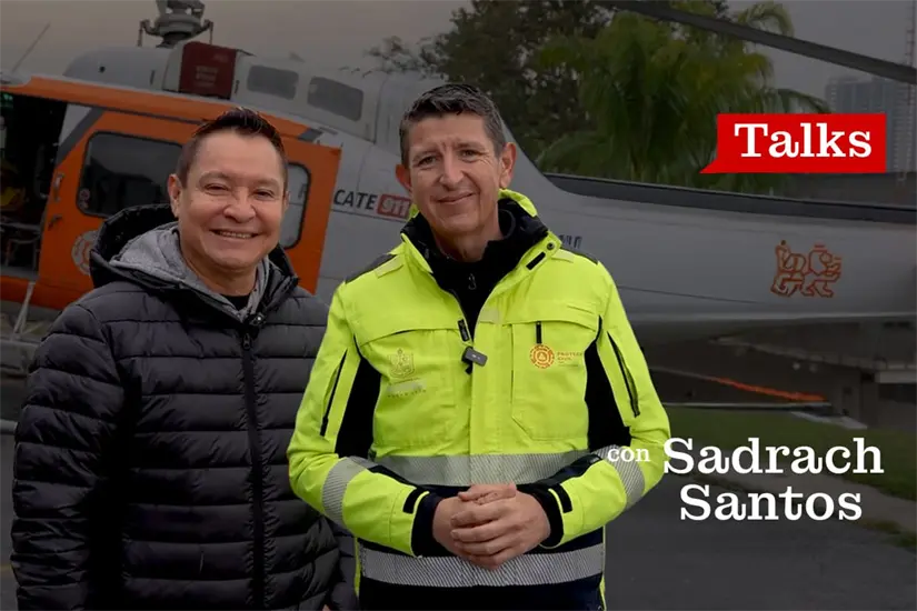 imagen recuadro Sadrach Santos con Erik Cavazos director de Protección Civil de Nuevo León. Foto: POSTA.