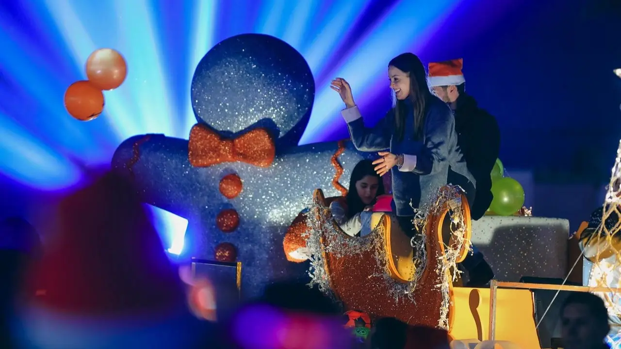 La titular de Amar a Nuevo León, Mariana Rodríguez y el gobernador Samuel García. Foto: Facebook Mariana Rodríguez