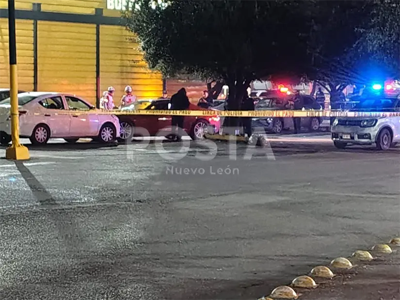 Elementos de Fuerza Civil y de la Fiscalía de Nuevo León en la zona del tiroteo Foto: POSTA.