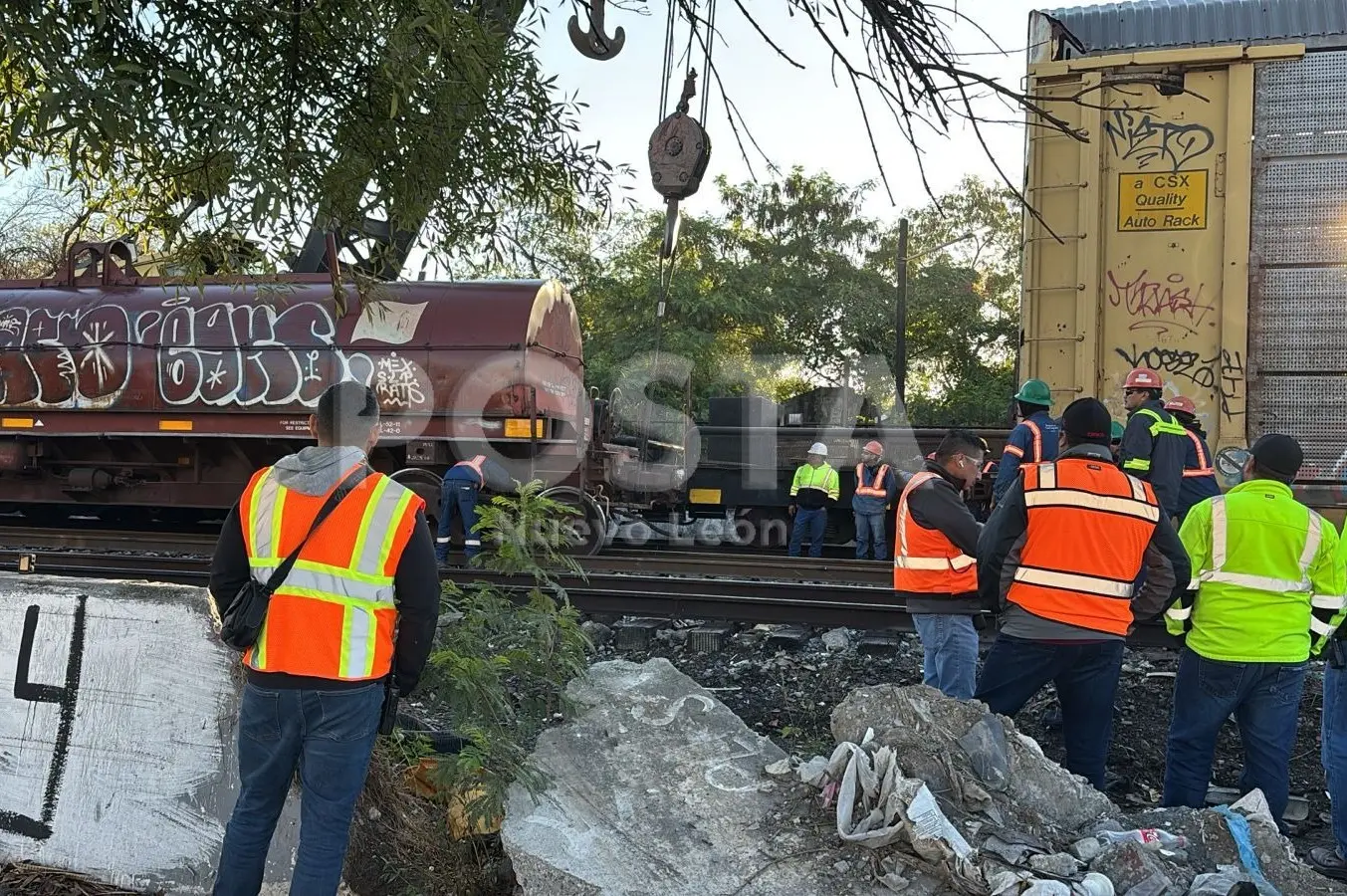De acuerdo con los primeros reportes, la unidad lleva alrededor de una hora varada. Foto: POSTA.
