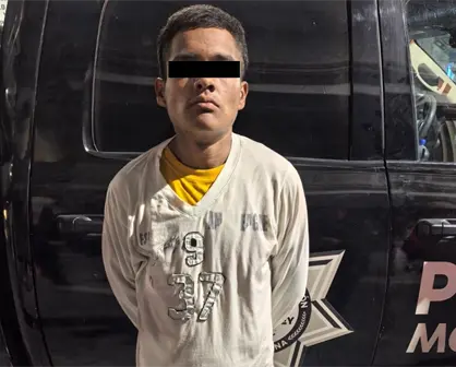 VIDEO | As&iacute; fue la detenci&oacute;n de un joven por da&ntilde;ar propiedad ajena en el centro de Monterrey