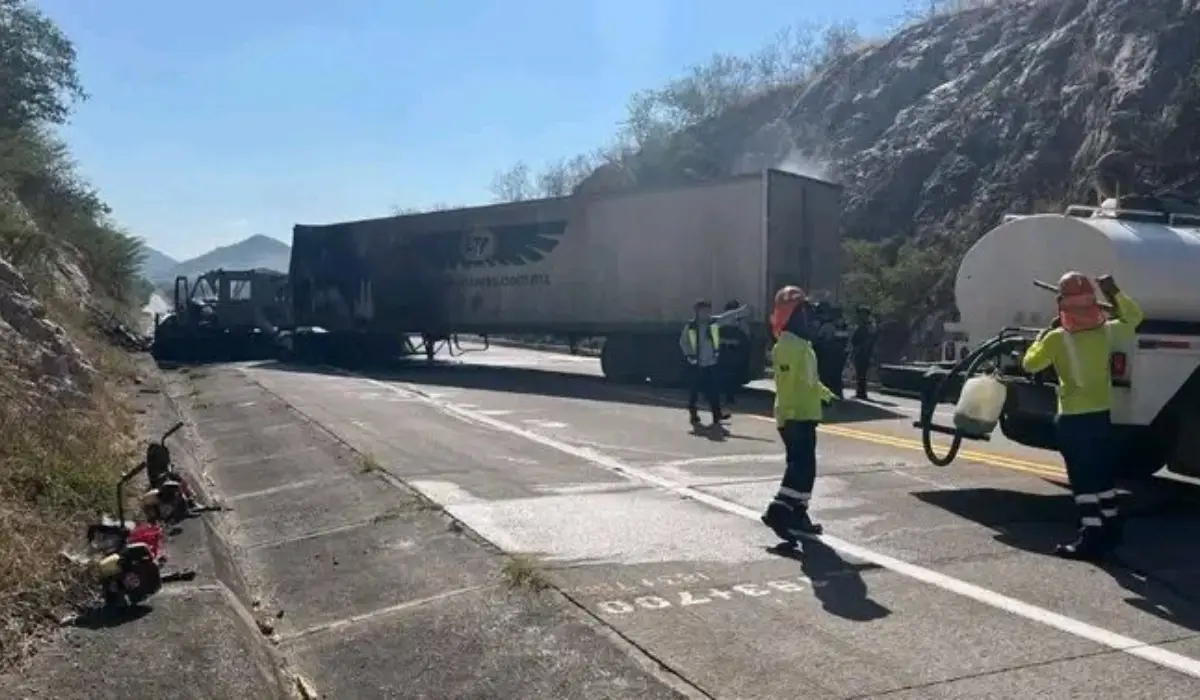 Las detonaciones comenzaron a ser registradas alrededor de las 06:30 horas. Foto: X (@thepuni26470896)