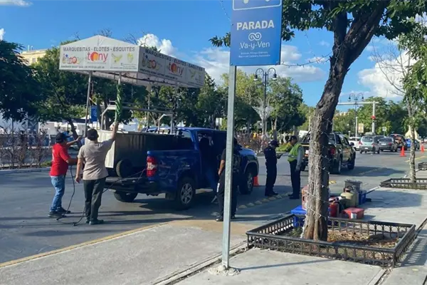 Operativos permanentes en mercados de M&eacute;rida contribuyen en la limpieza de calles