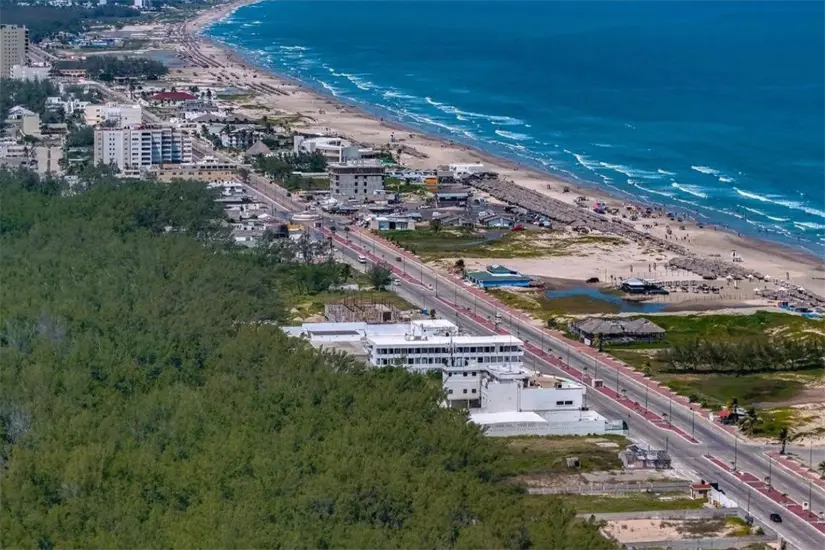 Miramar y el resto de los destinos de playa de Tamaulipas no representan un riesgo sanitario para los bañistas, de acuerdo a Cofepris. FOTO|Carlos García