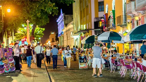 Impulsan ventas en comercios del centro de M&eacute;rida a trav&eacute;s de la estrategia "Ven al centro y gana"