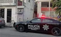 Detienen a dos hombres por pelea y les encuentran motocicleta robada en Monterrey