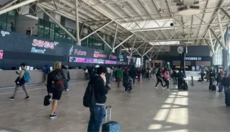 Central de Autobuses de Monterrey colapsa por la temporada decembrina: largas filas, viajes llenos y alza en precios