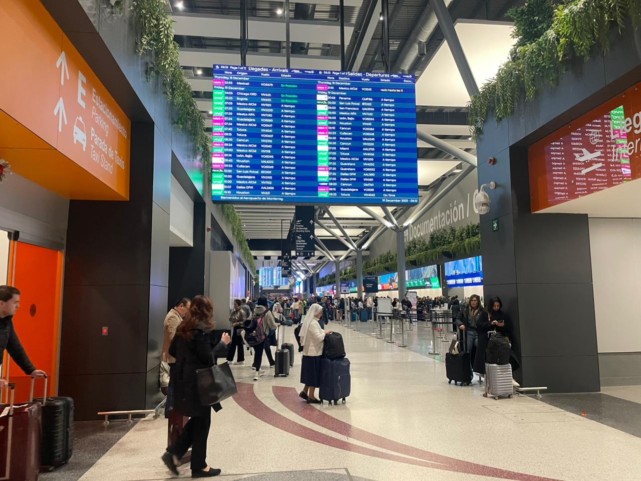 Conoce el estatus de los vuelos matutinos en el Aeropuerto Internacional de Monterrey